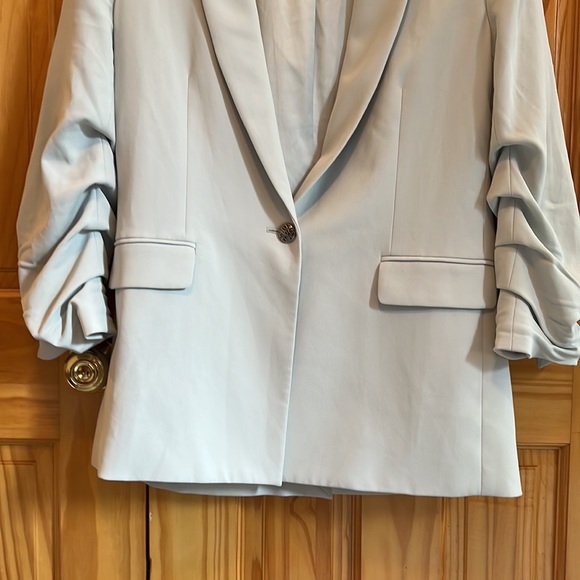 Alice + Olivia Mint Green Blazer - Picture 2 of 4